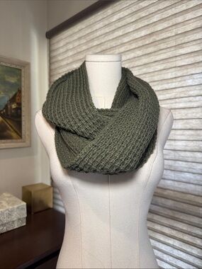 Mossimo Supply Co. Olive Green Knit Infinity Scarf